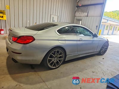 Trzecie zdjęcie samochodu z tyłu: 2012 BMW 650 XI VIN:WBALX5C5XCC893937 - miniatura