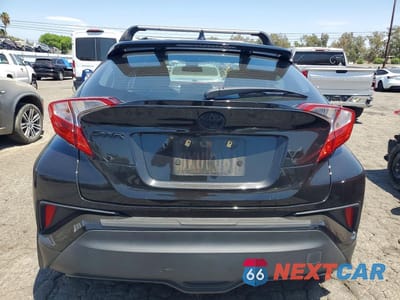 Zdjęcie 6 z 12 samochodu: 2021 TOYOTA C-HR XLE VIN:NMTKHMBX1MR129160 - miniatura