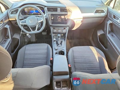 Zdjęcie 8 z 13 samochodu: 2024 VOLKSWAGEN TIGUAN S VIN:3VVFB7AX1RM107546 - miniatura