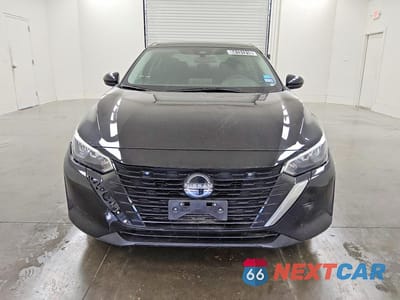 Piąte zdjęcie samochodu w środku: 2024 NISSAN SENTRA SV VIN:3N1AB8CV0RY250316 - miniatura