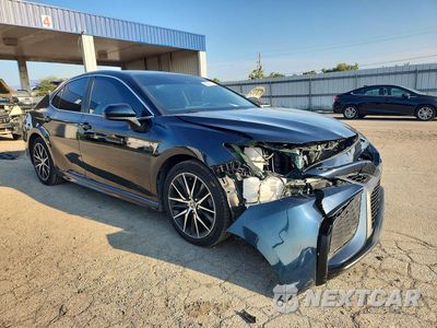 Czwarte zdjęcie samochodu z boku: 2021 TOYOTA CAMRY SE VIN:4T1G11AK5MU461819 - miniatura