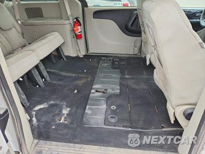 Zdjęcie 11 z 13 samochodu: 2019 DODGE GRAND CARAVAN SE VIN:2C4RDGBG6KR571614 - miniatura
