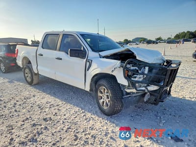 Czwarte zdjęcie samochodu z boku: 2023 FORD F150 POLICE RESPONDER VIN:1FTFW1P86PKF99334 - miniatura