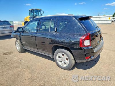 Drugie zdjęcie samochodu z przodu: 2016 JEEP COMPASS LATITUDE VIN:1C4NJCEA9GD744219 - miniatura