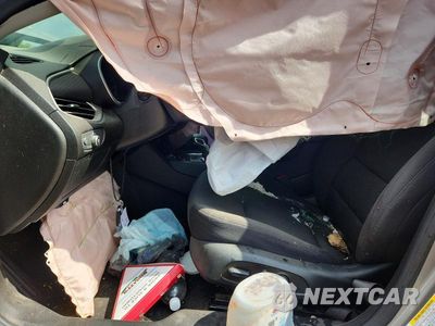 Zdjęcie 7 z 12 samochodu: 2023 CHEVROLET MALIBU LT VIN:1G1ZD5ST7PF166130 - miniatura