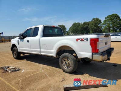 Drugie zdjęcie samochodu z przodu: 2019 FORD F250 SUPER DUTY VIN:1FT7X2B6XKEE50820 - miniatura
