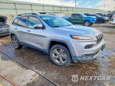 Czwarte zdjęcie samochodu z boku: 2016 JEEP CHEROKEE LATITUDE VIN:1C4PJMCS5GW247022 - miniatura
