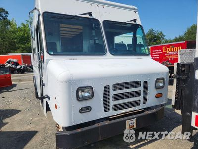 Piąte zdjęcie samochodu w środku: 2013 FORD E450 DELIVERY TRUCK VIN:1FC4E4KL4DDB11795 - miniatura