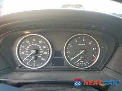 Zdjęcie 9 z 12 samochodu: 2008 BMW 528 I VIN:WBANU53508CT01731 - miniatura
