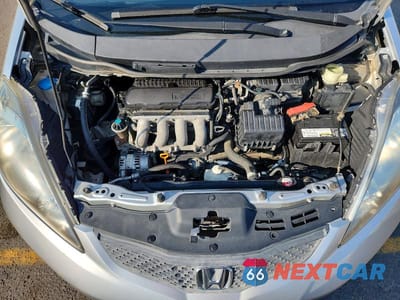 Zdjęcie 11 z 12 samochodu: 2011 HONDA FIT SPORT VIN:JHMGE8H68BC006636 - miniatura