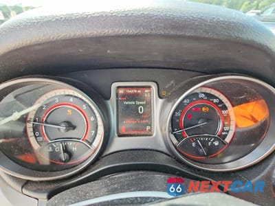 Zdjęcie 9 z 13 samochodu: 2020 DODGE JOURNEY CROSSROAD VIN:3C4PDCGB8LT231571 - miniatura