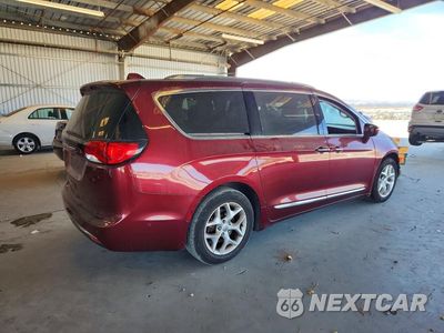 Trzecie zdjęcie samochodu z tyłu: 2019 CHRYSLER PACIFICA TOURING L PLUS VIN:2C4RC1EGXKR629672 - miniatura