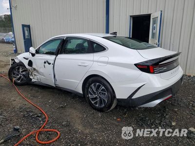 Drugie zdjęcie samochodu z przodu: 2026 HYUNDAI SONATA HYBRID BLUE VIN:KMHL24JJ7TA171618 - miniatura