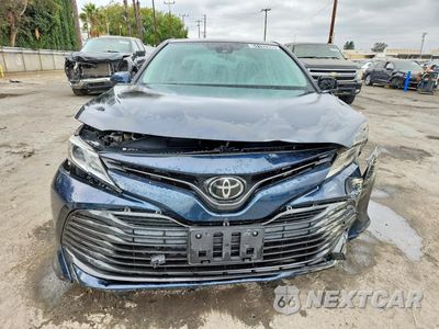 Piąte zdjęcie samochodu w środku: 2019 TOYOTA CAMRY LE VIN:4T1B11HK3KU288976 - miniatura