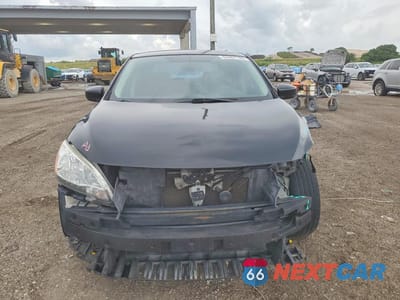 Piąte zdjęcie samochodu w środku: 2014 NISSAN SENTRA SR VIN:3N1AB7AP6EY301598 - miniatura