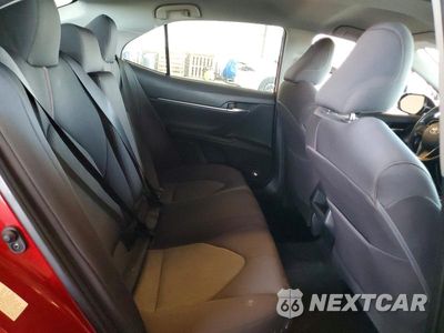 Zdjęcie 10 z 12 samochodu: 2019 TOYOTA CAMRY LE VIN:4T1B11HK0KU757148 - miniatura