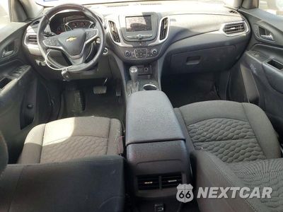 Zdjęcie 8 z 13 samochodu: 2020 CHEVROLET EQUINOX LT VIN:3GNAXKEVXLS504706 - miniatura