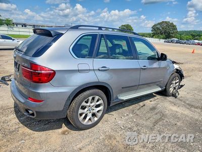 Trzecie zdjęcie samochodu z tyłu: 2013 BMW X5 XDRIVE35I VIN:5UXZV4C54D0B10337 - miniatura