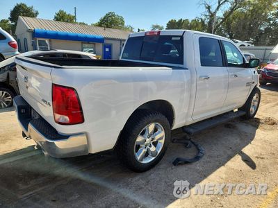 Trzecie zdjęcie samochodu z tyłu: 2018 RAM 1500 SLT VIN:1C6RR7LT4JS258837 - miniatura