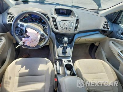 Zdjęcie 8 z 13 samochodu: 2014 FORD ESCAPE SE VIN:1FMCU0GX8EUA58065 - miniatura