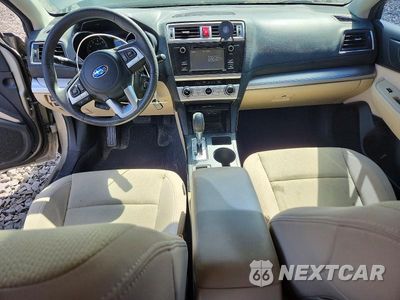 Zdjęcie 8 z 13 samochodu: 2016 SUBARU LEGACY 2.5I VIN:4S3BNBA66G3011649 - miniatura