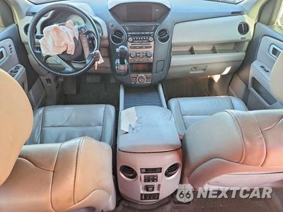 Zdjęcie 8 z 13 samochodu: 2015 HONDA PILOT TOURING VIN:5FNYF3H99FB026645 - miniatura