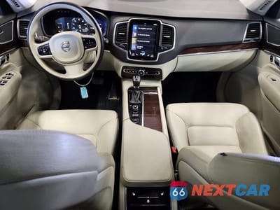 Zdjęcie 8 z 13 samochodu: 2019 VOLVO XC90 T5 MOMENTUM VIN:YV4102PK7K1470947 - miniatura