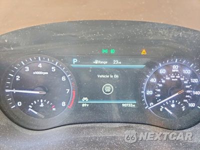 Zdjęcie 9 z 12 samochodu: 2018 GENESIS G80 3.8 VIN:KMHGN4JE3JU269018 - miniatura