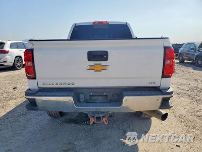 Zdjęcie 6 z 12 samochodu: 2016 CHEVROLET SILVERADO K2500 HEAVY DUTY LTZ VIN:1GC1KWE8XGF301754 - miniatura