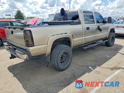 Trzecie zdjęcie samochodu z tyłu: 2002 GMC SIERRA K2500 HEAVY DUTY VIN:1GTHK23102F145486 - miniatura