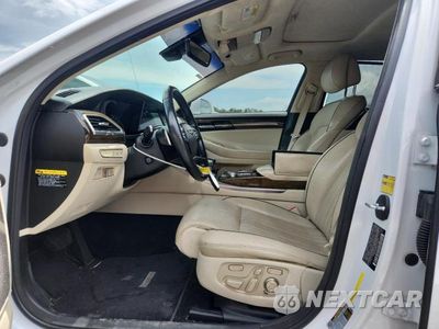 Zdjęcie 7 z 12 samochodu: 2017 GENESIS G90 PREMIUM VIN:KMHG34JA8HU027984 - miniatura