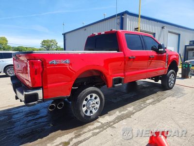 Trzecie zdjęcie samochodu z tyłu: 2023 FORD F250 SUPER DUTY VIN:1FT8W2BM2PEC00324 - miniatura