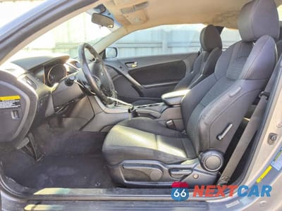 Zdjęcie 7 z 12 samochodu: 2011 HYUNDAI GENESIS COUPE 2.0T VIN:KMHHT6KD6BU058960 - miniatura