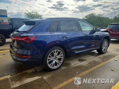Trzecie zdjęcie samochodu z tyłu: 2021 AUDI E-TRON PRESTIGE VIN:WA1VAAGE6MB018520 - miniatura