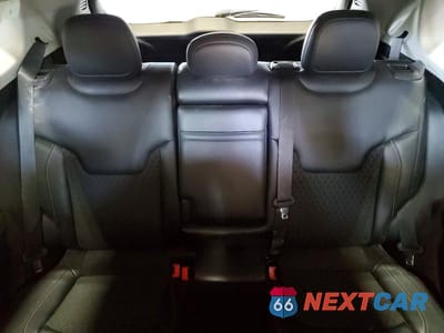 Zdjęcie 10 z 13 samochodu: 2018 JEEP COMPASS LATITUDE VIN:3C4NJDBB3JT150259 - miniatura