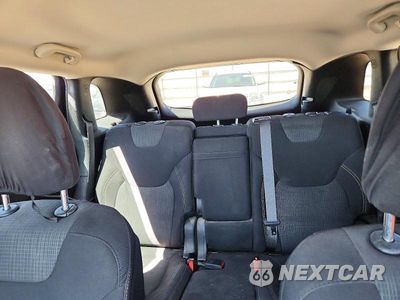 Zdjęcie 10 z 13 samochodu: 2015 JEEP CHEROKEE VIN:1C4PJLCB3FW643345 - miniatura
