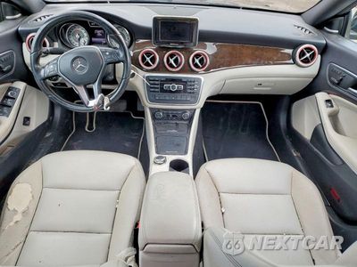 Zdjęcie 8 z 12 samochodu: 2014 MERCEDES-BENZ CLA 250 VIN:WDDSJ4EB7EN124046 - miniatura