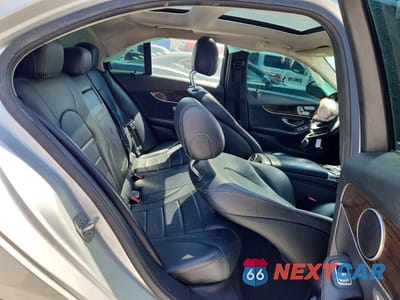 Zdjęcie 10 z 12 samochodu: 2017 MERCEDES-BENZ C 300 4MATIC VIN:55SWF4KB3HU227922 - miniatura