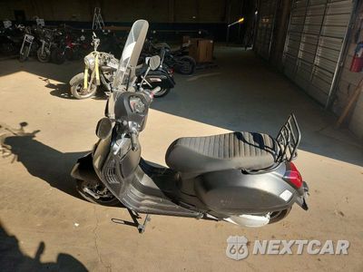 Trzecie zdjęcie samochodu z tyłu: 2024 VESPA GTS/SEI GIORNI 300 VIN:ZAPMD39M5R5201470 - miniatura