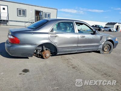 Trzecie zdjęcie samochodu z tyłu: 2000 MAZDA 626 ES VIN:1YVGF22D1Y5156971 - miniatura