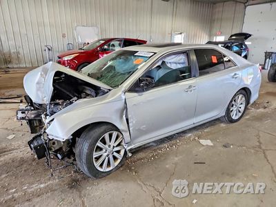 2014 TOYOTA CAMRY XLE 4T4BF1FK5ER410820 - główne zdjęcie licytacji z USA - miniatura