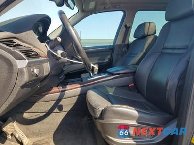 Zdjęcie 7 z 13 samochodu: 2011 BMW X5 XDRIVE35I VIN:5UXZV4C58BL740984 - miniatura