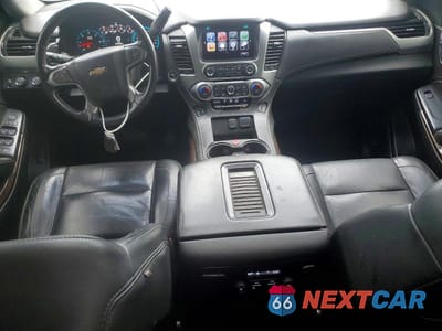 Zdjęcie 8 z 13 samochodu: 2017 CHEVROLET SUBURBAN K1500 LT VIN:1GNSKHKC6HR308121 - miniatura