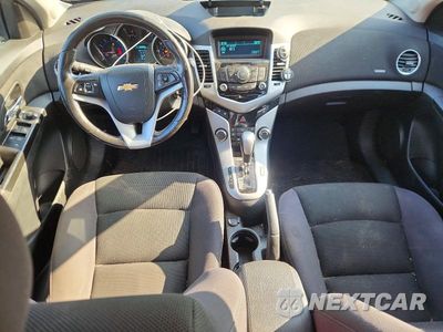 Zdjęcie 8 z 12 samochodu: 2014 CHEVROLET CRUZE LT VIN:1G1PC5SB8E7294336 - miniatura