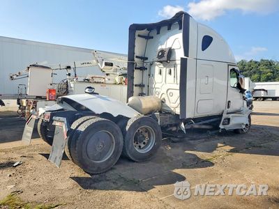 Trzecie zdjęcie samochodu z tyłu: 2025 FREIGHTLINER CASCADIA 126 SEMI TRUCK VIN:3AKJHHDR0SSVX7226 - miniatura