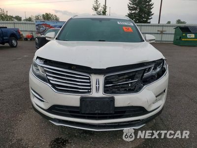 Piąte zdjęcie samochodu w środku: 2017 LINCOLN MKC RESERVE VIN:5LMTJ3DH0HUL21707 - miniatura