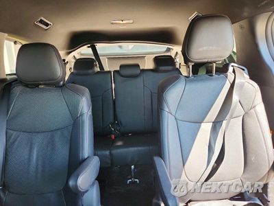 Zdjęcie 10 z 13 samochodu: 2026 TOYOTA SIENNA PLATINUM 7-PASSENGER VIN:5TDESKFC5TS250588 - miniatura