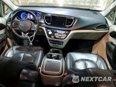 Zdjęcie 8 z 14 samochodu: 2020 CHRYSLER PACIFICA TOURING L PLUS VIN:2C4RC1EG4LR126320 - miniatura