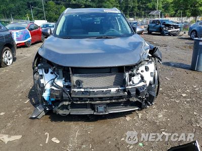 Piąte zdjęcie samochodu w środku: 2025 NISSAN ROGUE SV VIN:5N1BT3BB1SC854833 - miniatura