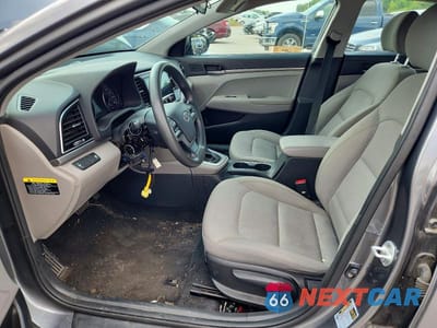 Zdjęcie 7 z 12 samochodu: 2017 HYUNDAI ELANTRA SE VIN:KMHD74LF6HU071966 - miniatura